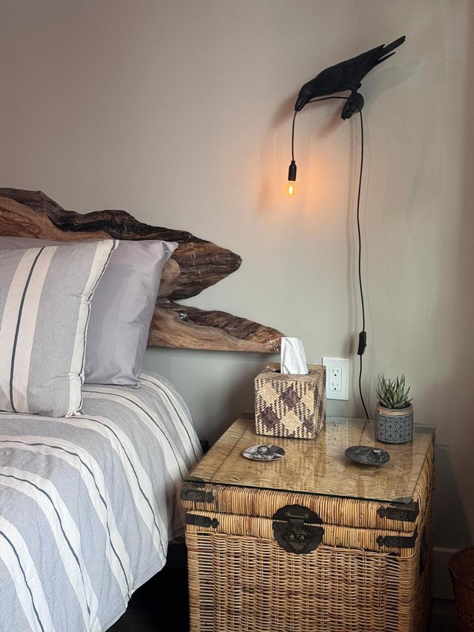 Cowichan Valley Guest Cottage Лейдисмит Екстериор снимка